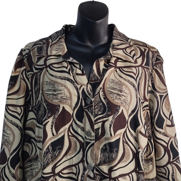 East 5th Top Women's Multi Color 3/4 Sleeve Button Up Shirt Sz 1X - Picture 3 of 9